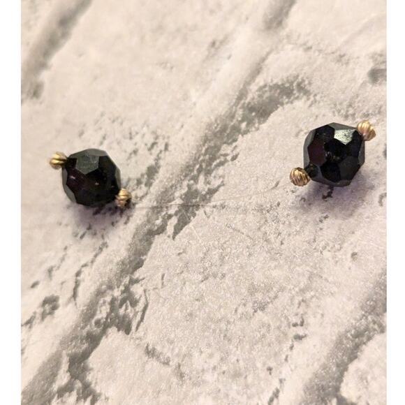 Czech Black Glass Beads Necklace with Invisible String - Picture 2 of 6